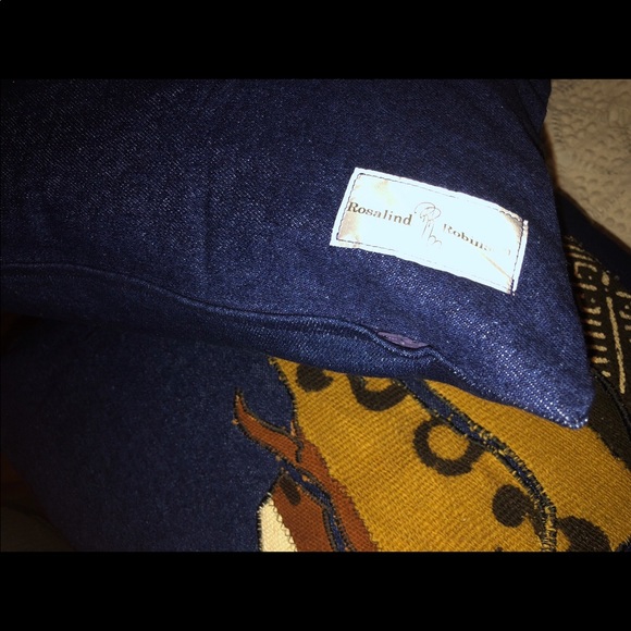 Throw Pillow w/ Authentic Mud Cloth Baby Elephant - Picture 3 of 4